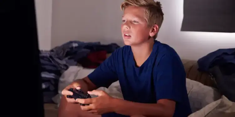 If your child also plays online games? So, use these methods to identify if suicidal thoughts are coming to his mind.