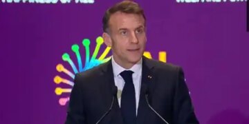 India created what no one else did, Macron shared the story of Mumbai's street vendor at AI Summit