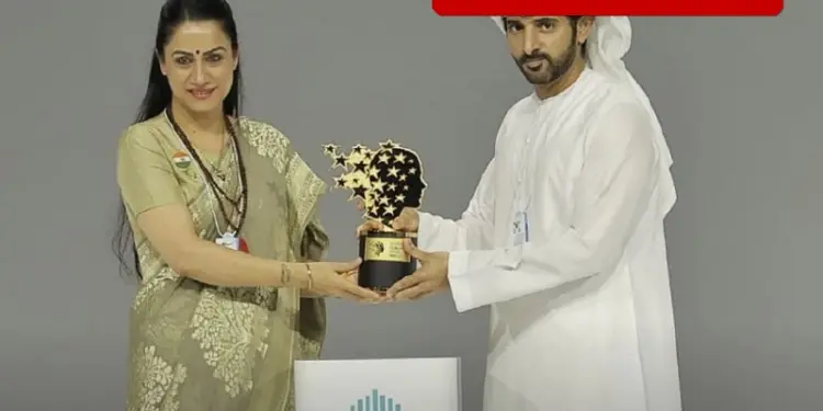Indian teacher in Dubai gets a big reward of 1 million dollars, Sheikh Hamdan honored