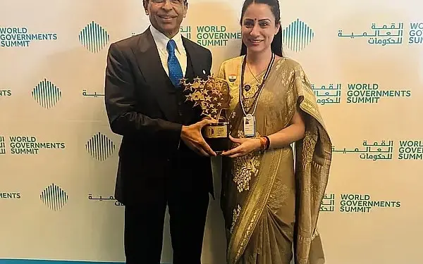 Indian woman won a prize of 1 million dollars in Dubai, Sheikh Hamdan gave the Global Teacher Prize