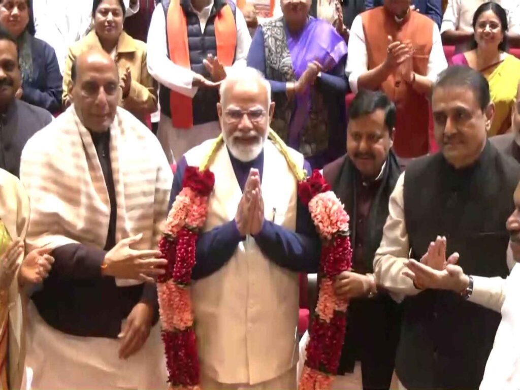 NDA MPs congratulated Modi on India-US deal, PM said - 'The direction of 25 years will be decided...'