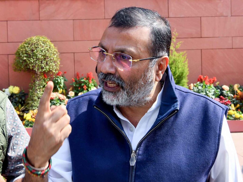 Nehru used to show 'Nagin Dance', Modi is showing 'AI': Nishikant Dubey