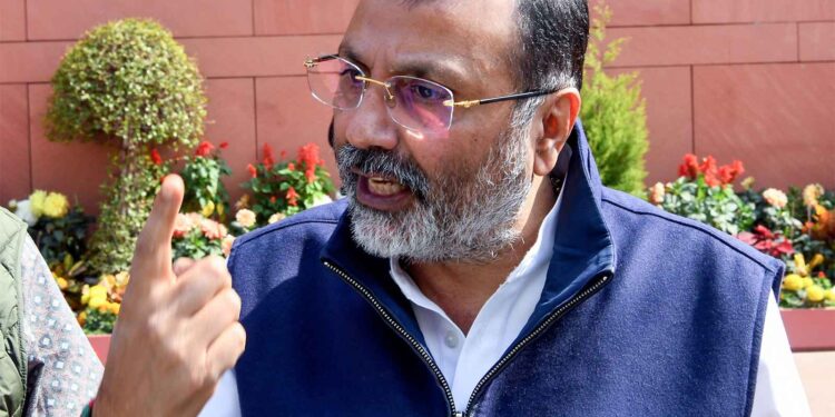 Nehru used to show 'Nagin Dance', Modi is showing 'AI': Nishikant Dubey