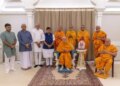 Nitin Naveen received blessings from Mahant Swami Maharaj during his first visit to Gujarat after becoming BJP President.