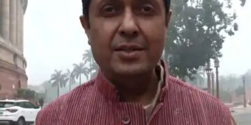 भारत-अमेरिका व्यापार समझौते पर विपक्ष ने सरकार को घेरा, कहा- देश पहले के मुकाबले अब हो रहा कमजोर