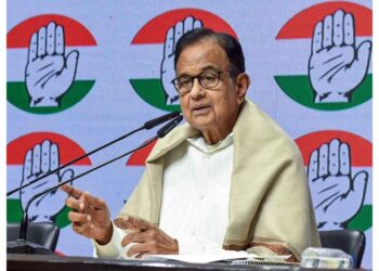 P Chidambaram criticized economic analysts on 10% tariff, called the decision a weapon of Trump