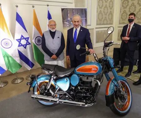 PM Modi invites Israeli companies to invest and manufacture in India
