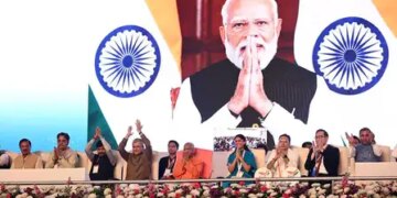 PM Modi performed Bhoomi Pujan of India Chip Limited factory, said- 'UP will become a big center of semiconductor ecosystem'