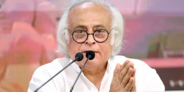 'PM's address before budget session full of hypocrisy': Congress on Modi's speech