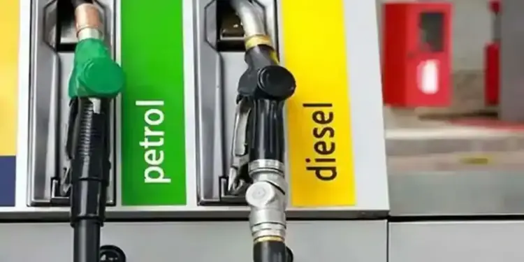 Petrol Diesel Price Today: Did the prices of petrol and diesel change today? Will there be relief or will the burden on the common man increase?