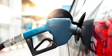 Petrol Diesel Price Today: Oil companies updated fuel prices, check the latest rates before filling the tank.
