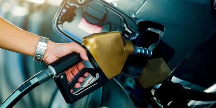 Petrol-Diesel Price Update: What is the change in the prices of petrol-diesel today? Check latest rates before filling the tank.