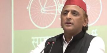 Politics heated up due to 'Epstein files', Akhilesh raised questions on America and market
