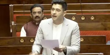 कनाडा-स्विट्जरलैंड का उदाहरण देकर राघव चड्ढा ने संसद में उठाई