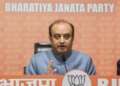 Rahul Gandhi is hurting the dignity of the House, the conversation between Indira Gandhi and General Manekshaw is still confidential: Sudhanshu Trivedi.