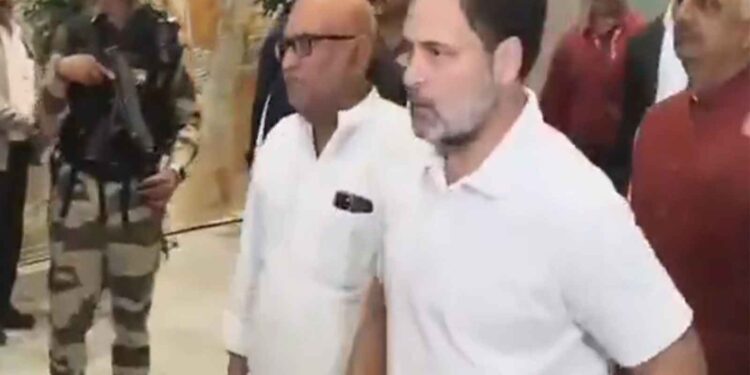 Rahul Gandhi's appearance in Sultanpur court today in the case of remarks on Amit Shah