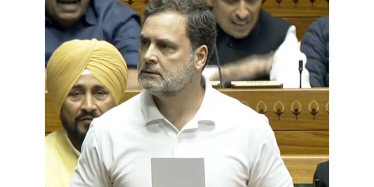 Rahul Gandhi's big statement amid the breach of privilege motion, said, "Will not step back even an inch...will stand with the farmers"