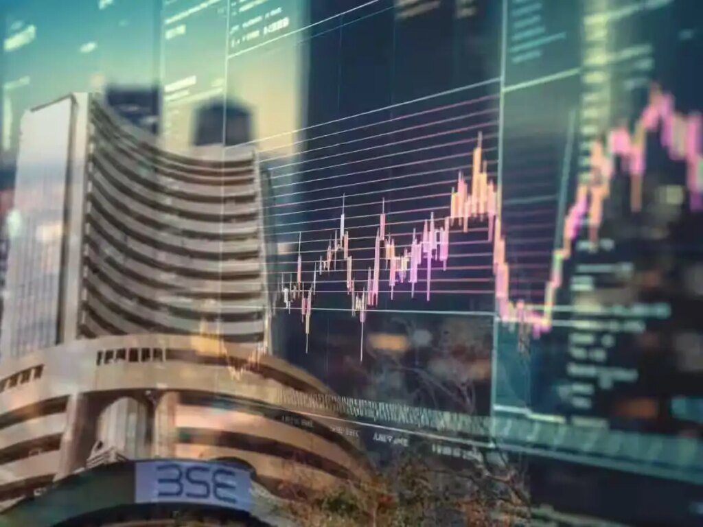 Stock Market Opening: After strong rally yesterday, huge profit booking in the market today, Sensex opened 500 points lower and Nifty 120 points lower.