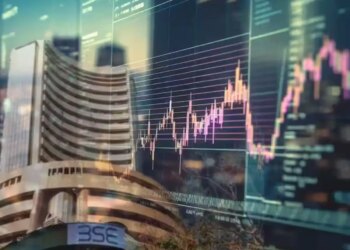 Stock Market Opening: After strong rally yesterday, huge profit booking in the market today, Sensex opened 500 points lower and Nifty 120 points lower.