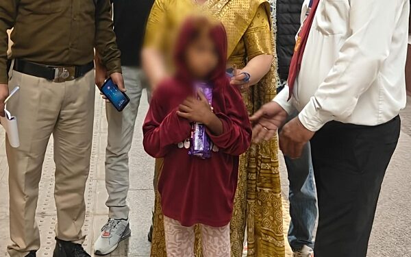 TTE Solanki came as an angel in Ranikhet Express: 7 year old innocent girl found abandoned, handed over to child help line.