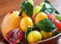 These naturally occurring fruits can be the cause of increased acidity in the stomach, know the precautions related to consumption