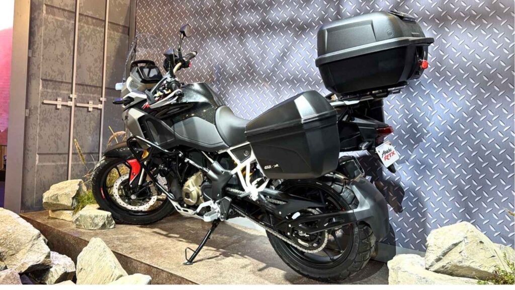 TVS APACHE RTX