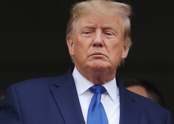 Trump threatened to impose tariffs, said- ‘If anyone supplies oil to Cuba…’