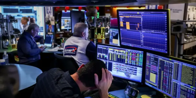 Trump's big decision! Dow Jones down 800 points, Dalal Street also in trouble due to 15% global tariff on Wall Street