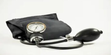 Unhealthy lifestyle is the cause of hypertension, defeat the 'silent killer' with these habits.