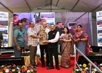 Union Minister of State Jitendra Singh takes forward BioE3 vision and nuclear medicine collaboration