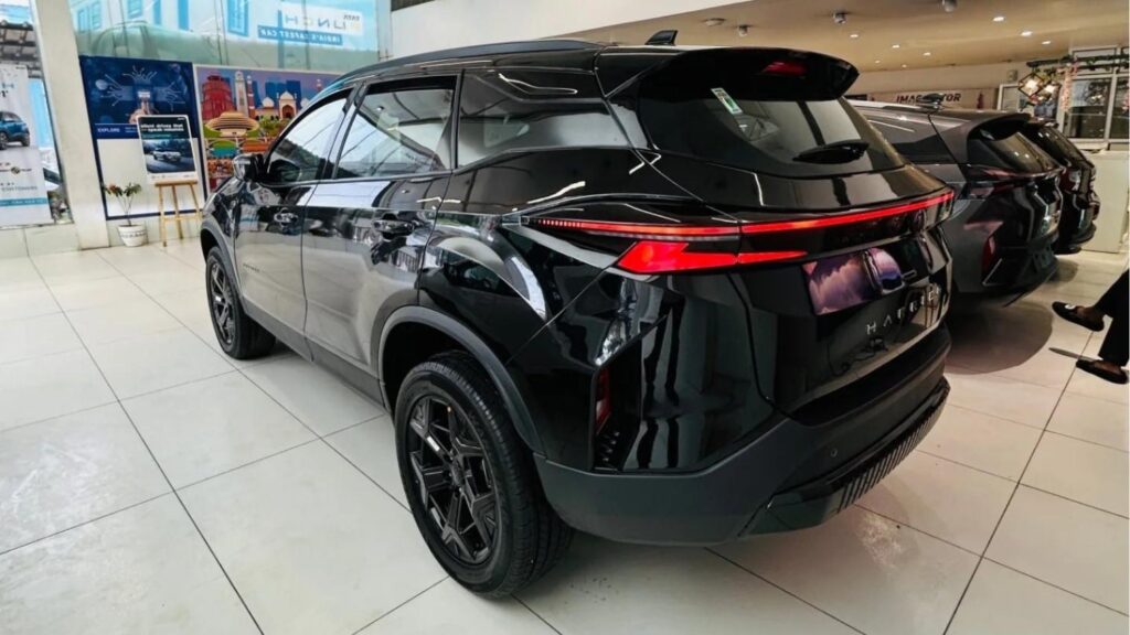 tata harrier (1)
