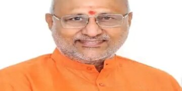 Vice President Radhakrishnan, who arrived in Jammu and Kashmir on a two-day visit, was welcomed by LG and CM.