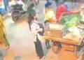 Video of girl snatching chain from child in broad daylight