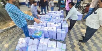 पश्चिम बंगाल: ममता बनर्जी के क्षेत्र से 47,000 और सुवेंदु अधिकारी की सीट से कटे 11,000 वोटरों के नाम
