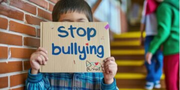 7 main signs of school bullying that every parent should know, ignoring them can prove costly