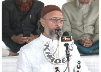 AIMIM chief Owaisi accuses Prime Minister Modi of favoring America-Israel amid West Asia conflict