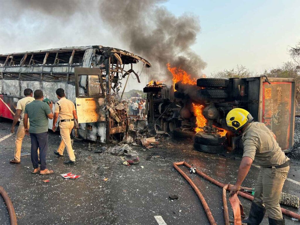 Accident in Andhra Pradesh: 13 killed, President Murmu and PM Modi expressed grief, compensation also announced
