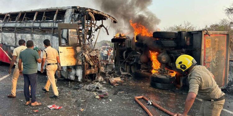 Accident in Andhra Pradesh: 13 killed, President Murmu and PM Modi expressed grief, compensation also announced