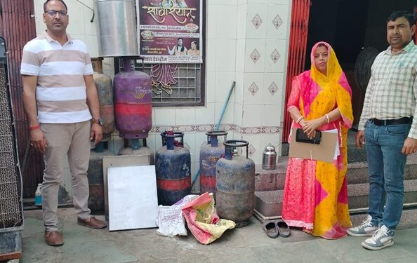 Action on illegal use of domestic gas cylinders, 15 cylinders seized
