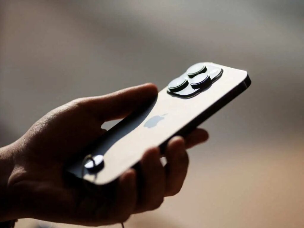 Alert for old iPhone users, a small mistake can cause big loss, do this work immediately