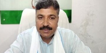 BJP government has become the biggest obstacle in the path of Swachh Bharat, due to fear of election defeat the villages have been thrown into misery: Tikaram Julie