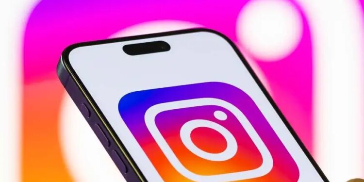 Big change in Instagram: Chat privacy feature turned off, now Meta will be able to read your chats
