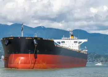 Big news amid Middle East tension! Saudi oil ship reaches India safely, Iran dodged in Hormuz