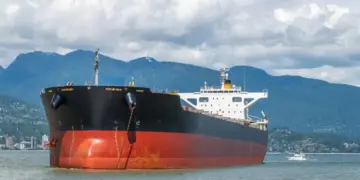 Big news amid Middle East tension! Saudi oil ship reaches India safely, Iran dodged in Hormuz