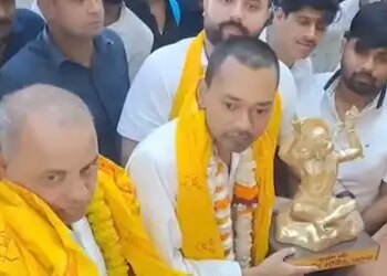 बिहार: जदयू की सदस्यता ग्रहण करने के बाद महावीर मंदिर पहुंचे निशांत, मजार जाकर भी मांगी दुआ