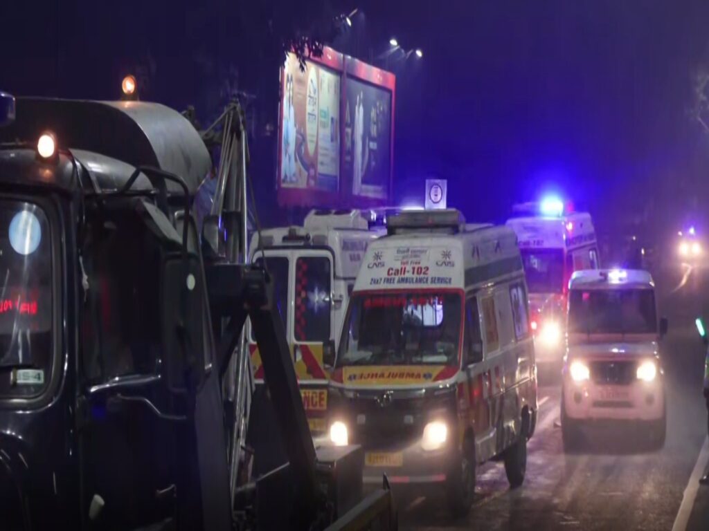 Blast in factory in Nagpur, Maharashtra; At least 15 people died, 18 injured