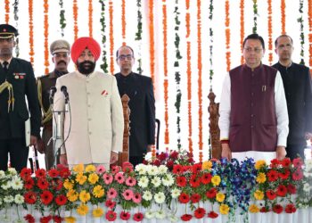 Cabinet expansion in Uttarakhand, five BJP MLAs took oath as ministers.