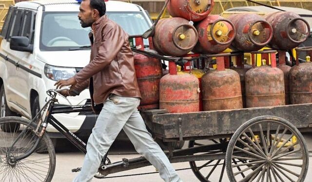 Center's big decision amid gas crisis, states will get 20% additional supply from March 23