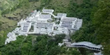 Chaitra Navratri Travel: Special package of IRCTC, know fare and details for the journey of Mata Vaishno Devi