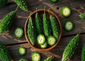 Consuming bitter gourd in summer is beneficial, will provide relief from diabetes and digestive problems.